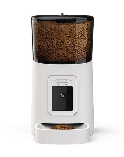 Automatic Pet Feeder With Camera